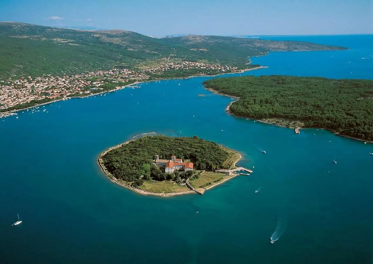 Beautiful Stone Villa With Swimming Pool, Sauna And Large Garden By Traveler Tourist Agency Krk Id 2225 Gabonjin